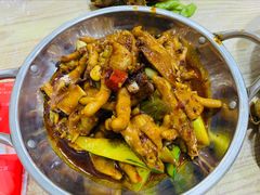 -江城燕子大排档(江汉路步行街店)