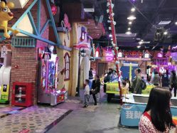 点击看大图 -卡通尼乐园(重庆南坪协信星光店)