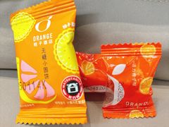 -桔子酒店(南京新街口张府园地铁站店)