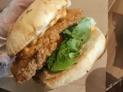 -必胜客(欢乐颂店)