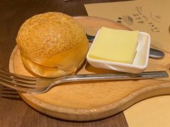 法国总统菠萝油-来龙里 精致 东南亚餐室(万象城店)