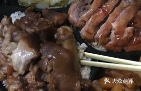 Classic Pork Trotter with Roast Duck