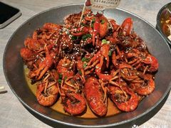 -巴厘龙虾·榜首油焖大虾(音乐学院·沿江酒馆店)