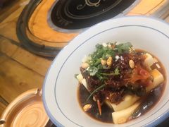 -亮欢寨酸汤鱼(沙冲路店)