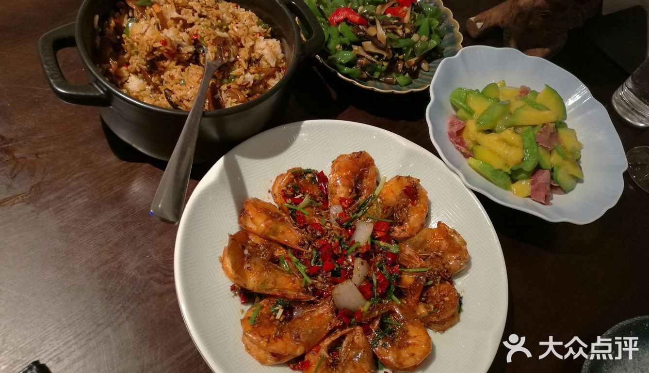 这家餐厅还挺不错。