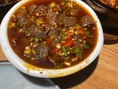 冒鸭血-胡马八破·川菜小馆(高新万达店)