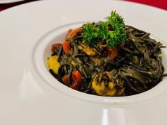 软壳蟹墨鱼汁面-红房子西菜馆(淮海中路店)