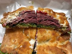 小红帽三明治-OUR Bakery(中海环宇荟店)
