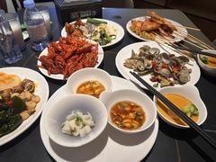 -涨巢·潮玩水疗局