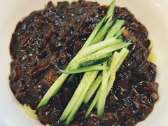 炸酱面-桃园中华料理炸酱面(燕儿岛路店)