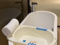 -三亚湾海居铂尔曼度假酒店