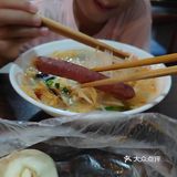 带上汴梁大汤包去吃螺蛳粉