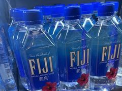 斐泉天然矿泉水-瑞幸咖啡(南京林业大学店)