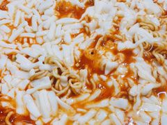 -三清洞摩西韩式年糕火锅(威高广场店)