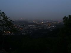 -鬼笑石后山停车场