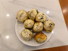 -老西白点心店