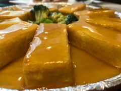 -东方之猪四更烤乳猪(金垦总店)