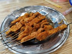 猪肉串-江城燕子大排档(江汉路步行街店)