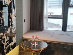 -万泊酒店(长沙五一广场国金中心店)