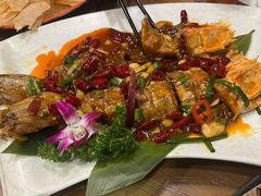 -辉记炭烧海鲜大排档·老字号(福田店)