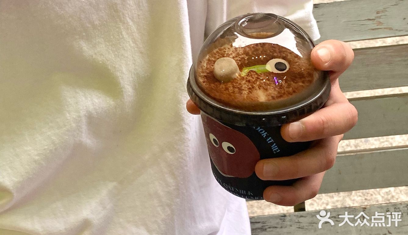 在澳门！！谁还没喝过这家本土茶饮店！！！
