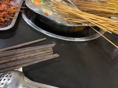 -鑫源碟串串香(后卫寨店)