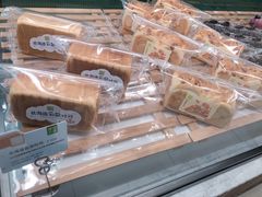 -奈雪的茶(优特汇店)