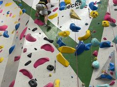 -绿壁虎攀岩基地(Tcar店)