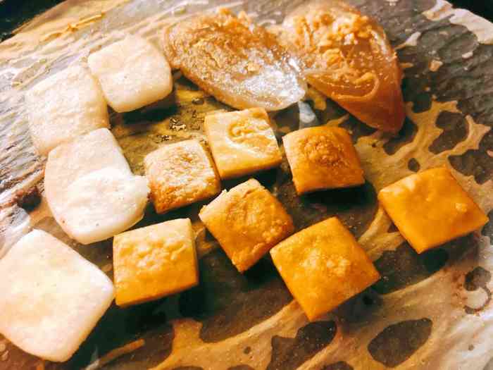 小豆腐.坨坨肉-"好吃的小豆腐,团的两人餐二十几超级实惠了.