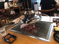 -肉甲韩国木炭烤肉(新壹街1店)