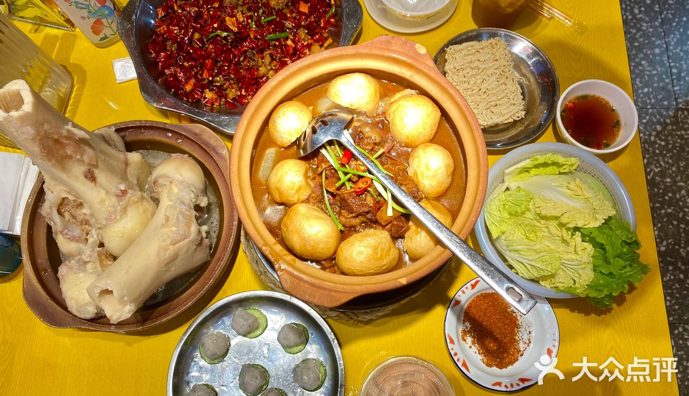 比脸还大的棒骨｜一个又好拍又好吃的地方