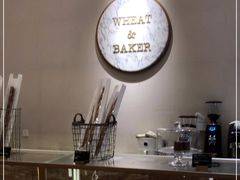 面包甜点陈列柜-WHEAT&BAKER-麥(凯德来福士店)