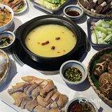 在昆明‼️老鹅汤野生菌火锅🍄