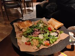 -JINNS锦时 steak&pizza(浸信会礼拜堂旧址店)