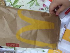 -麦当劳(长江西路得来速店)