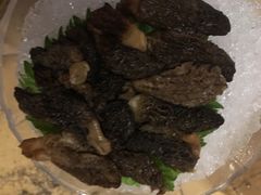 -雍和会海鲜姿造自助(湖东路店)