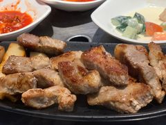 -木槿花韩式炭烤·熟成肉工坊(孙文东路店)