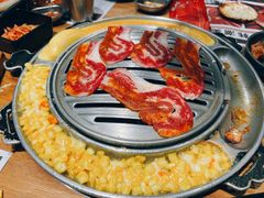 -青瓦炭韩潮烤肉(花园道店)