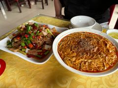 -柏合黄记豆腐皮饭店