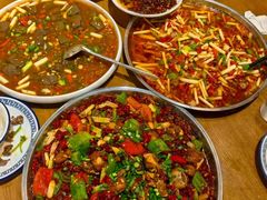 -邱金小炒·30 年盐帮江湖菜(自贡店)