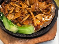 铁板牛柳海中鲜-香融府·烤鸭·家常菜(马家堡路店)