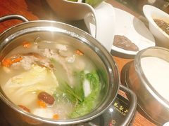-龙聚德北京烤鸭(沙坪坝华宇A馆店)