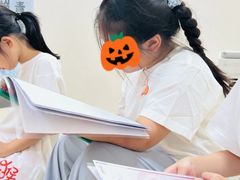 -猴有戏教育戏剧·音乐剧·主持口才·演讲朗诵辩论(环球港华师大校区)