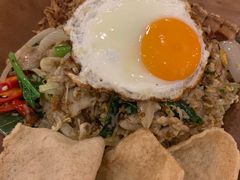 印尼式炒飯-Naughty Nuri’s Phuket