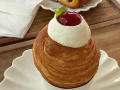 -VERIE BAKEHOUSE