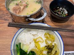 -麻婆婆白家肥肠粉(海岸城店)