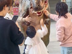 -宝山日月光中心