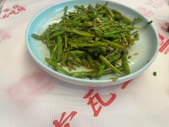 -堂瓦里·33年传统赣菜(第一街区店)