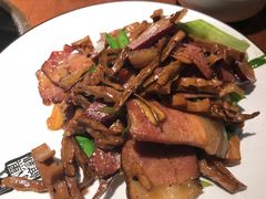-黑鸡小馆(金源店)