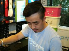 android_upload_pic-洛克公园·篮球·足球·羽毛球(莘庄店)